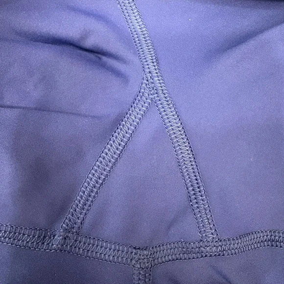 Lululemon Fast and Free Crop II Leggings Nulux 19’’ in Psychic Blue Size 6 - Picture 13 of 14